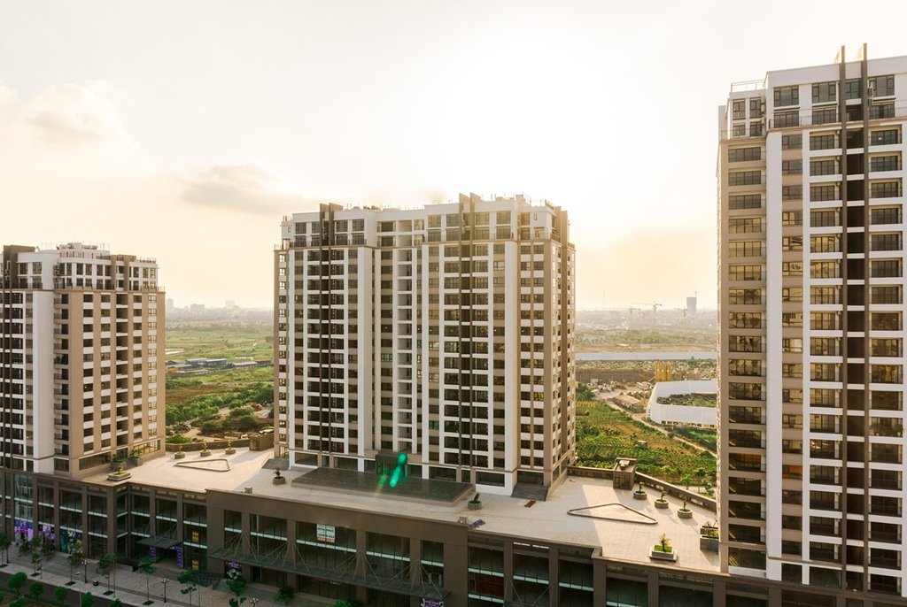 Real Estate Resale Flat