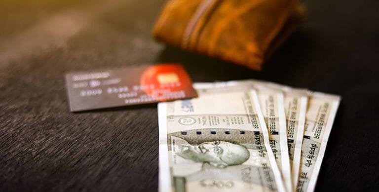 Credit Card Cash Withdrawal – Charges and How to Withdraw